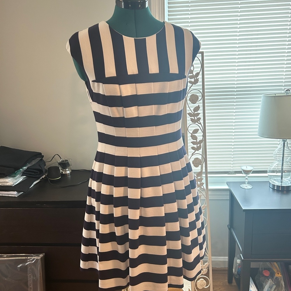 Vince Camuto Navy and White Striped Midi Dress